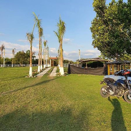 Rancho De Puerto Espejo Agrohotel Armênia Exterior foto